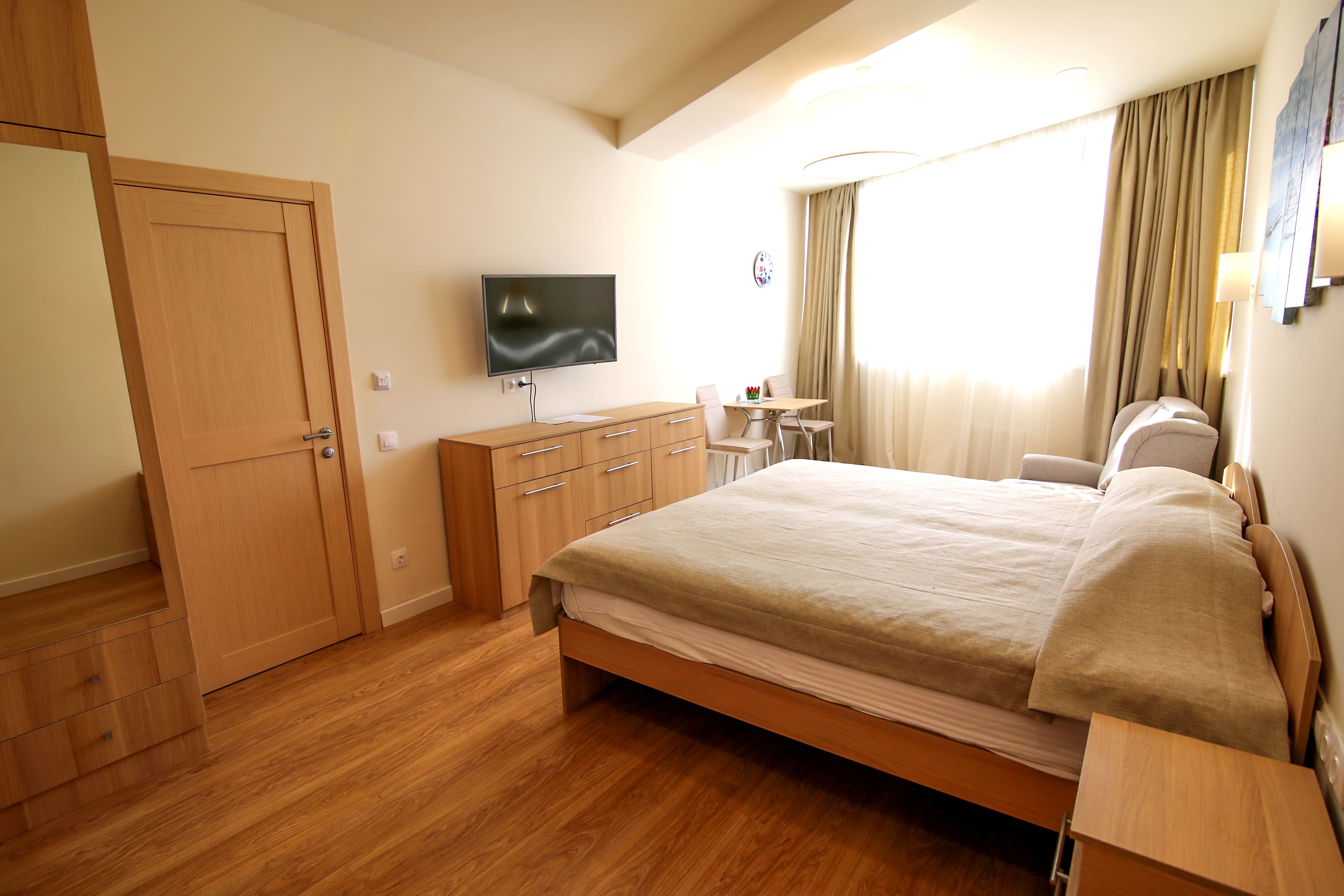 Апартаменты студио 2-местный с видом на горы