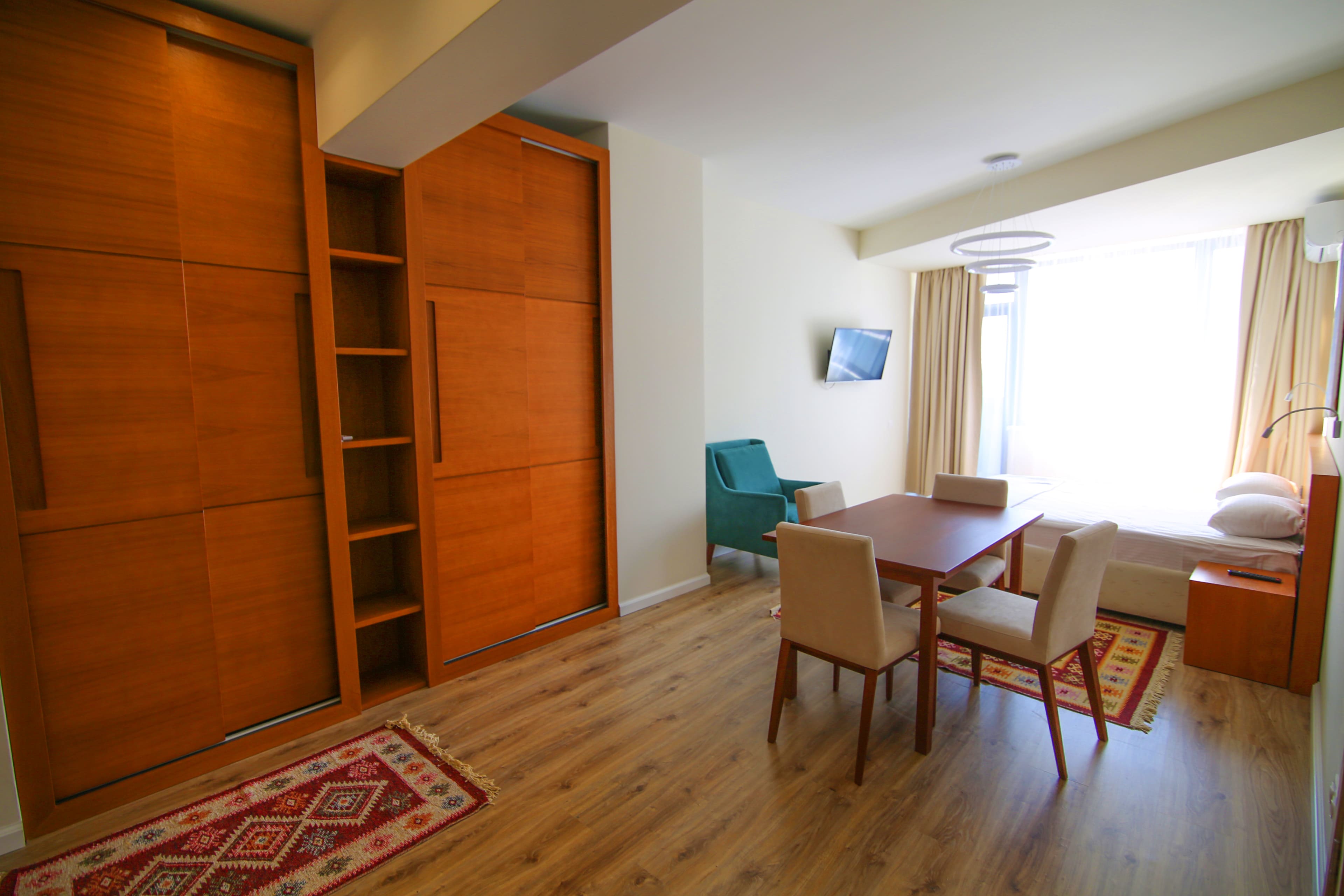 Супериор 2-местный 2-комнатный с видом на горы